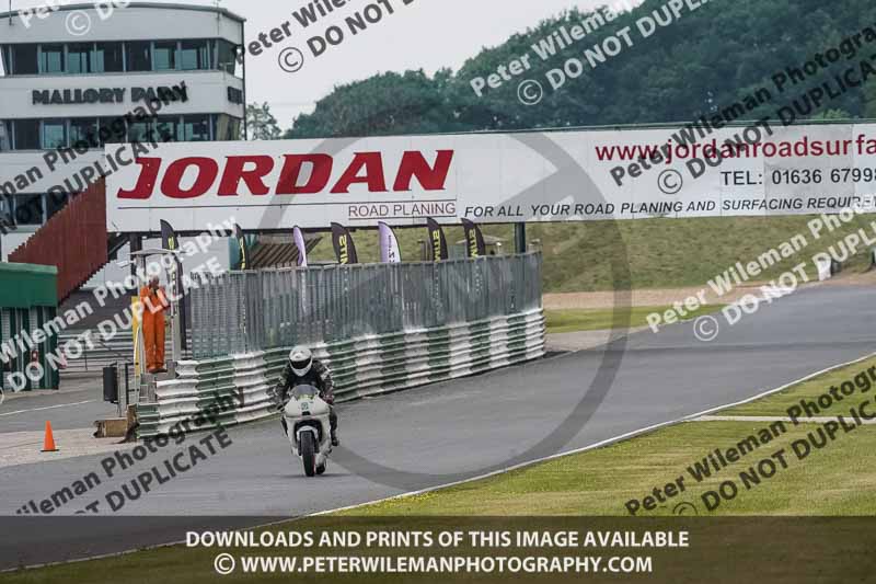 enduro digital images;event digital images;eventdigitalimages;mallory park;mallory park photographs;mallory park trackday;mallory park trackday photographs;no limits trackdays;peter wileman photography;racing digital images;trackday digital images;trackday photos